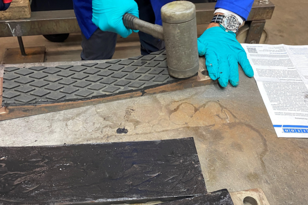 hammer, metalwork, gloves, stamping, concrete