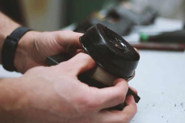 camera lens, lens cap, black, manual, grip