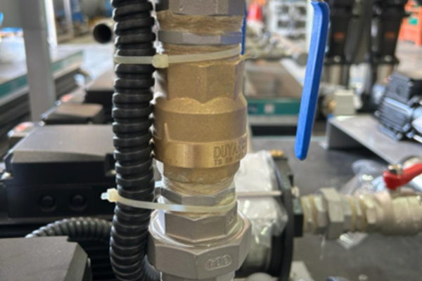 valve, brass valve, threaded fitting, bolt, industrial plumbing
