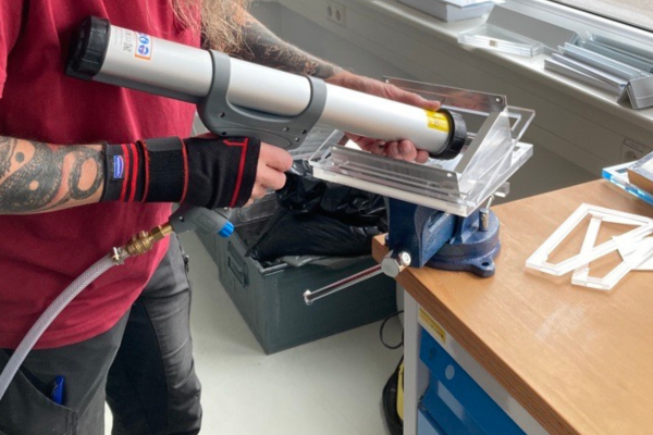 caulking gun, glue gun, hands-on, tool, workbench