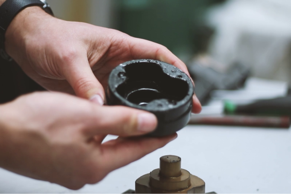 motorpart, bearing, cylinder, black, metal